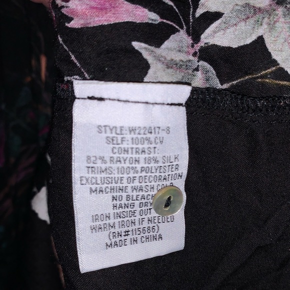 Johnny Was Workshop floral tunic dress with velvet accents - Picture 5 of 5